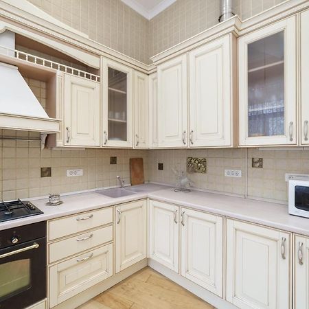 Katerynyska 2 Level Apartment With Sauna Odessa Dış mekan fotoğraf