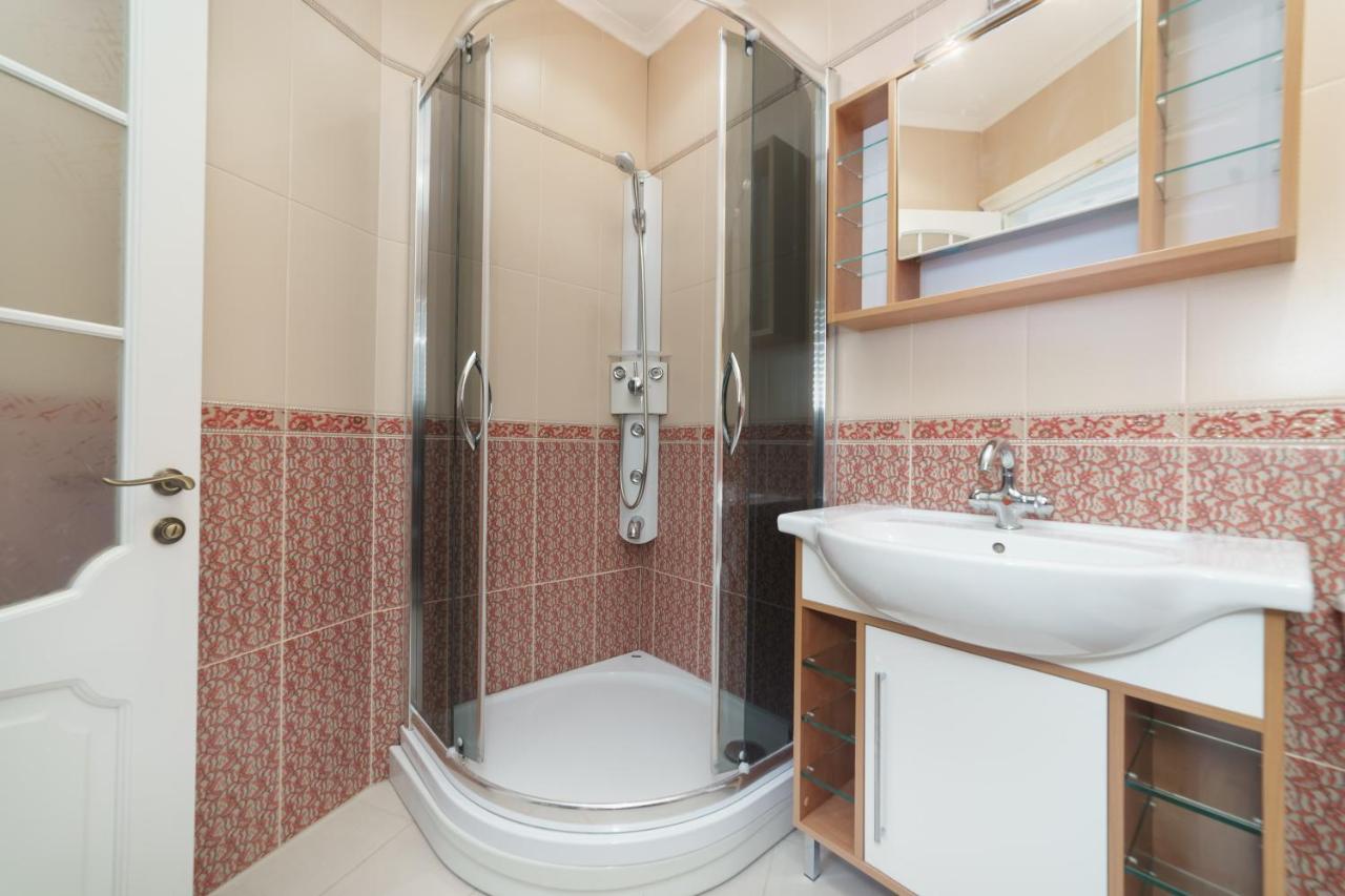 Katerynyska 2 Level Apartment With Sauna Odessa Dış mekan fotoğraf